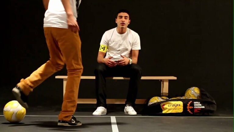Touzani feat. Brownie Dutch – Superhelden