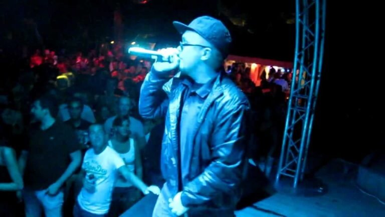 Live in Curacao 2011