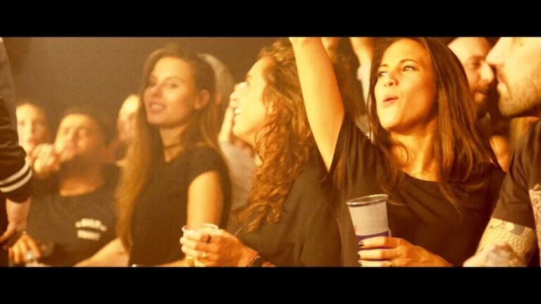 Live at Kris Kross Part 17 in Amsterdam