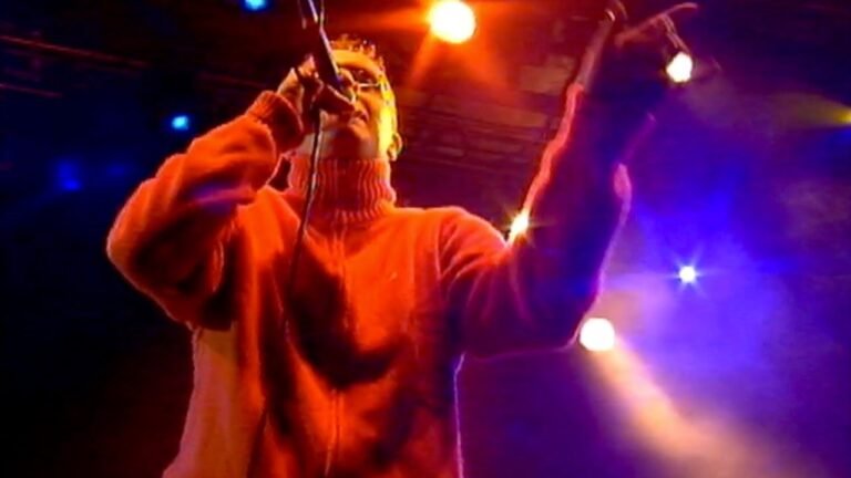Alles Of Niets (Live @ Koninginnenach 2002)